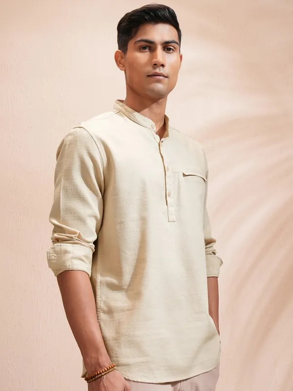 Highlander Men Beige Textured Regular Fit Casual Shirt