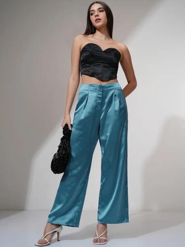 Tokyo Talkies Women Blue Solid Flared Wide Leg Trouser