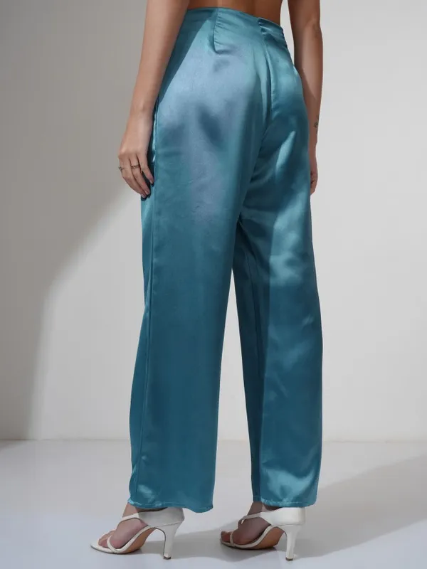 Tokyo Talkies Women Blue Solid Flared Wide Leg Trouser