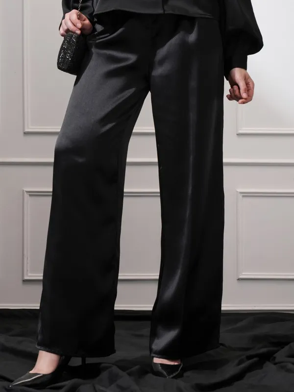 Solid Flared Wide Leg Trouser