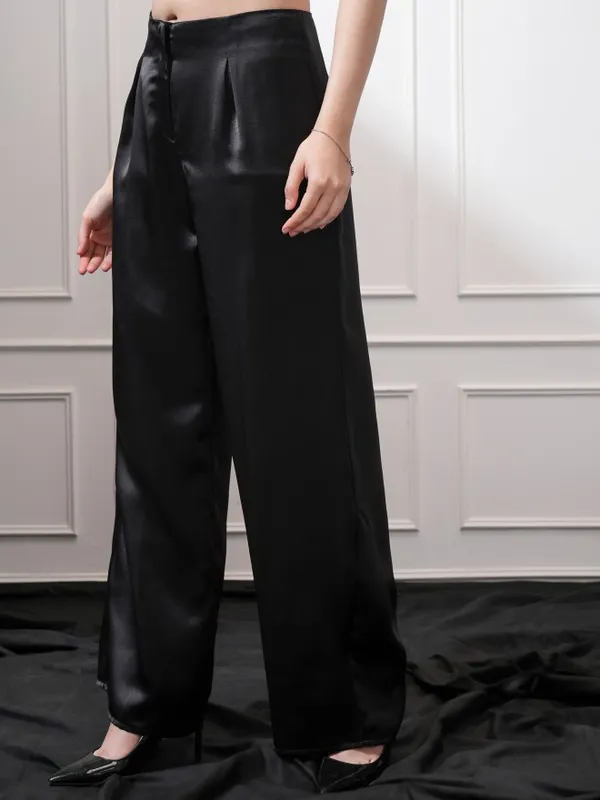 Solid Flared Wide Leg Trouser