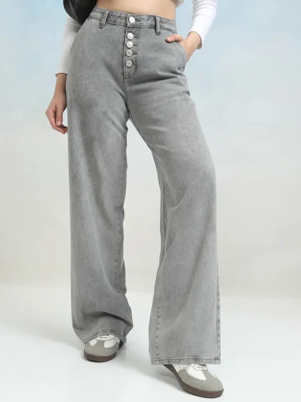 Tokyo Talkies Women Grey Flared Jeans