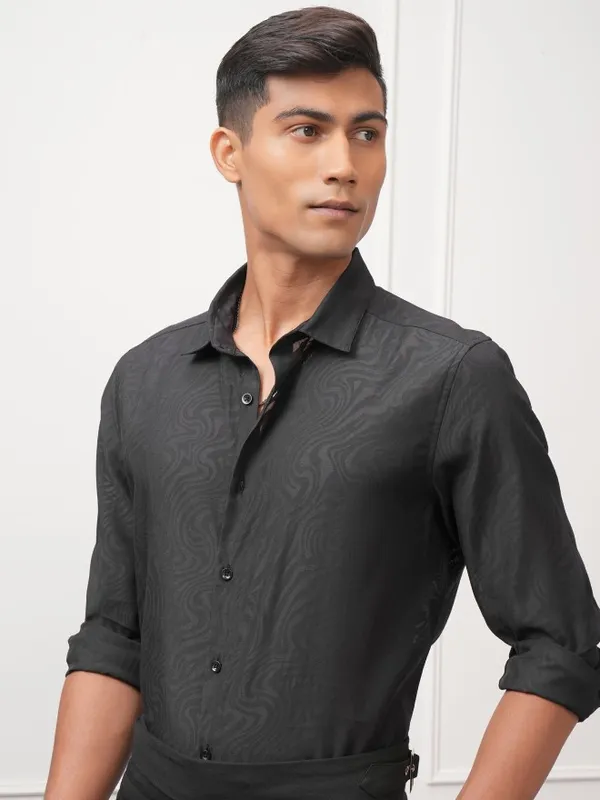 Locomotive Men Black Self Design Regular Fit Casual Shirt
