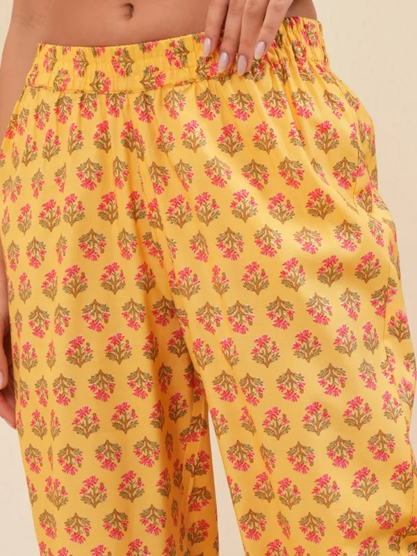 Vishudh Women Mustard Tunic With Trousers Co-Ords