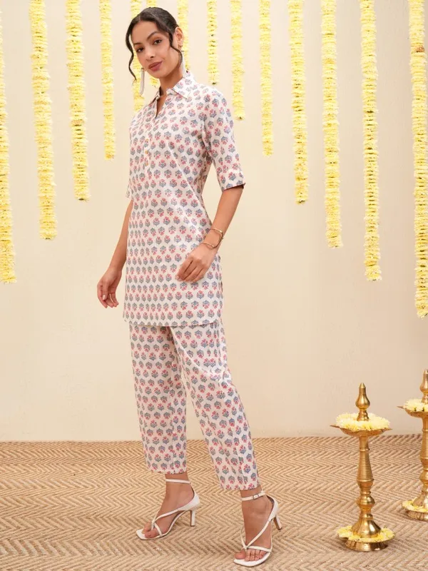 Vishudh Women Beige Tunic With Trousers Co-Ords