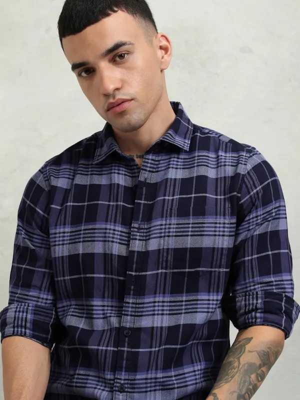 Highlander Men Blue Checked Regular Fit Casual Shirt