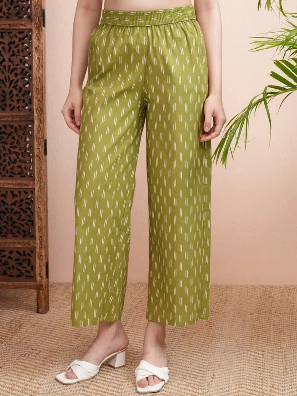 Women Kurta With Palazzos