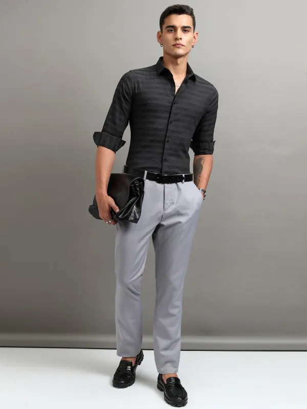 Highlander Men Black Striped Slim Fit Casual Shirt