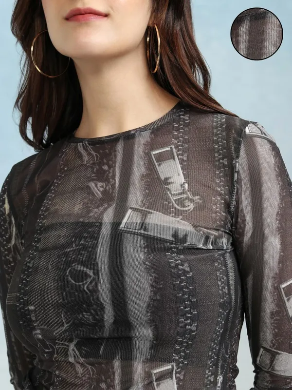 Tokyo Talkies Women Brown Printed Regular Crop Top