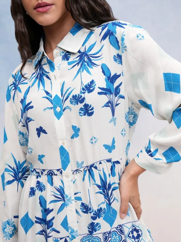 Vishudh Women White Printed Shirt Dress