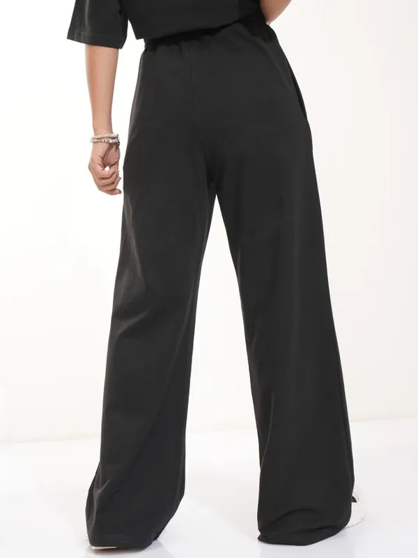 Disney By Tokyo Talkies Women Black Mickey Mouse Printed Trackpants