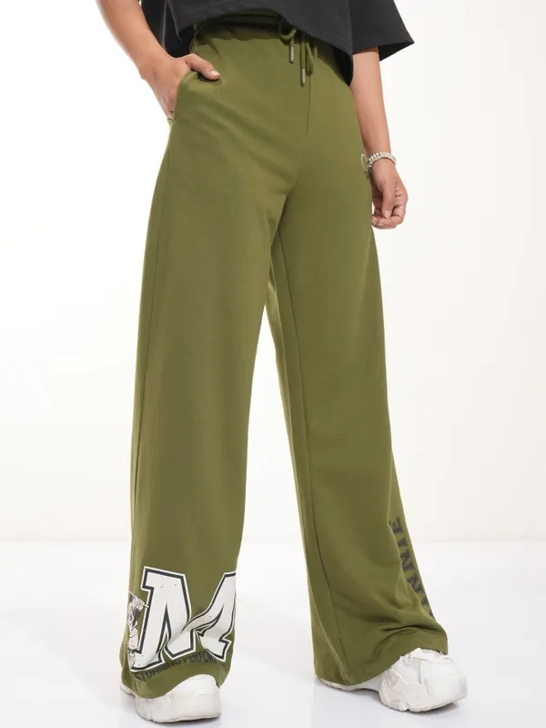 Disney By Tokyo Talkies Women Olive Minnie Mouse Printed Trackpants