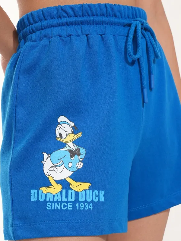 Donald Duck Women Relaxed Fit Shorts