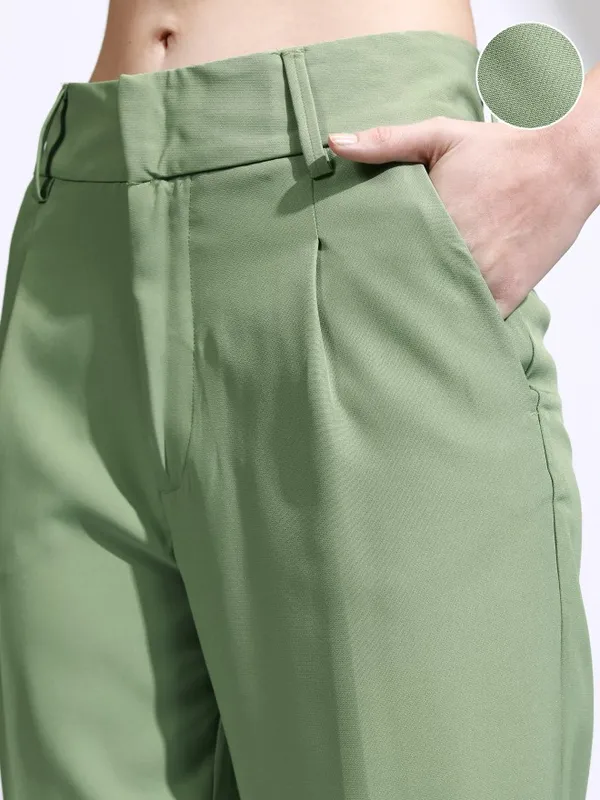 Tokyo Talkies Women Green Solid Regular Fit Casual Trouser