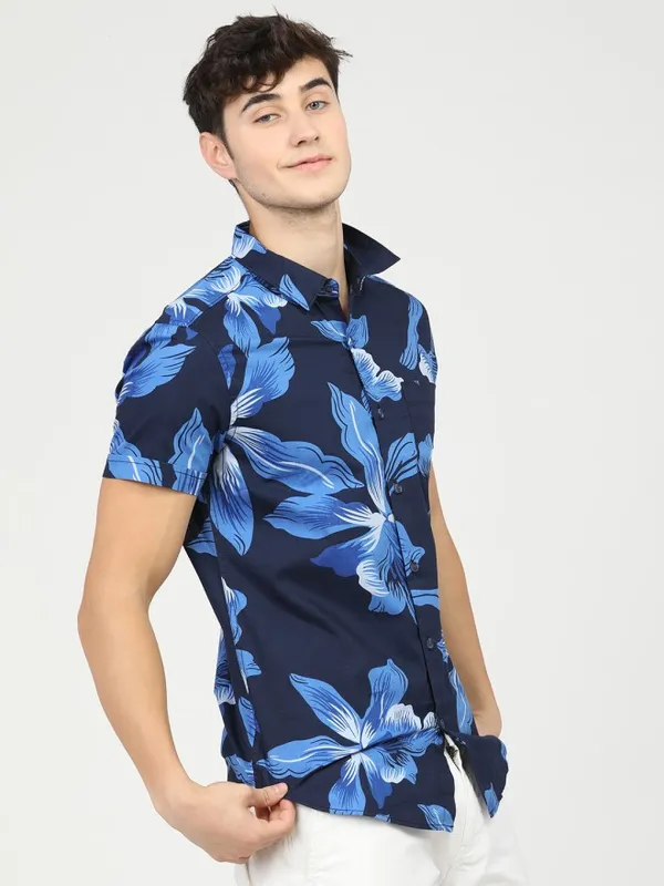 Highlander Men Blue Printed Slim Fit Casual Shirt