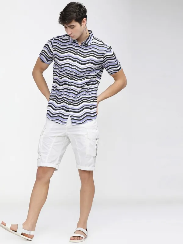 Highlander Men White Printed Slim Fit Casual Shirt