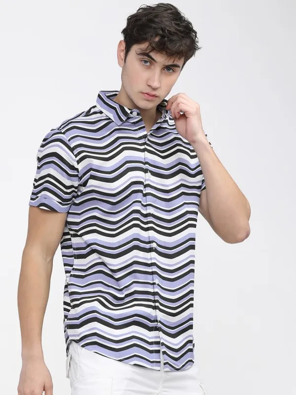 Highlander Men White Printed Slim Fit Casual Shirt