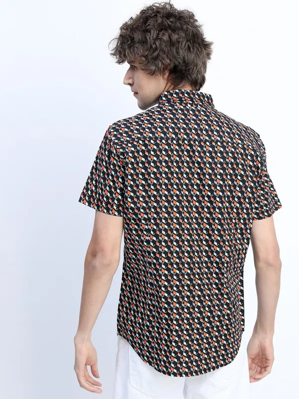 Highlander Men Black Printed Slim Fit Casual Shirt