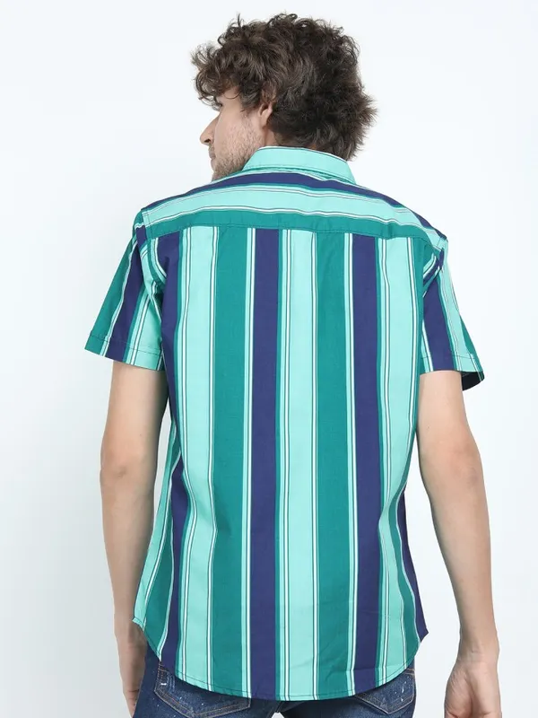 Highlander Men Green Striped Slim Fit Casual Shirt