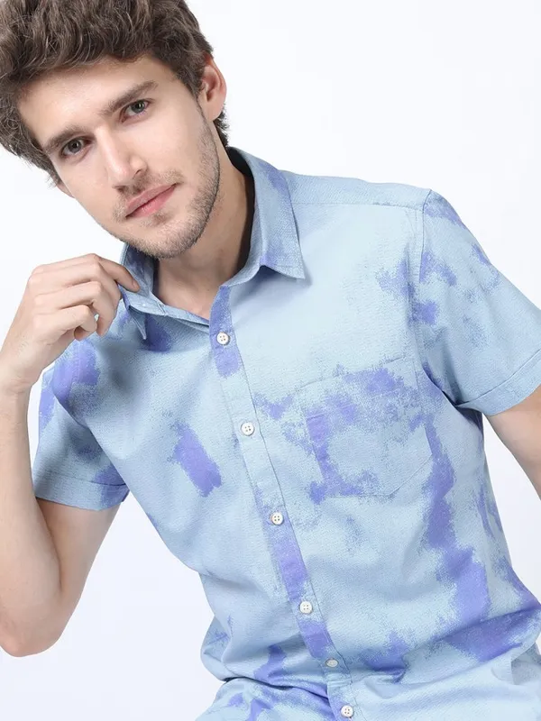 Highlander Men Blue Printed Slim Fit Casual Shirt
