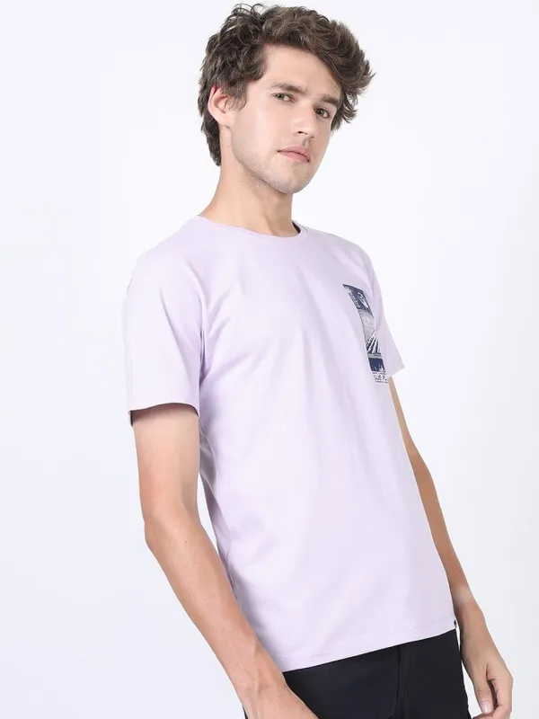 Highlander Men Purple Printed Round Neck Slim Fit T-Shirt