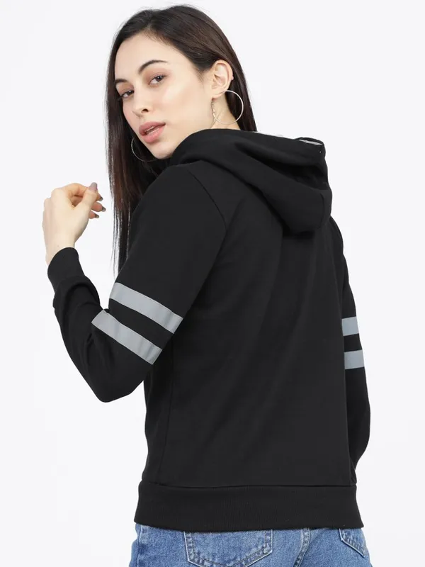 Women Solid Sweatshirt