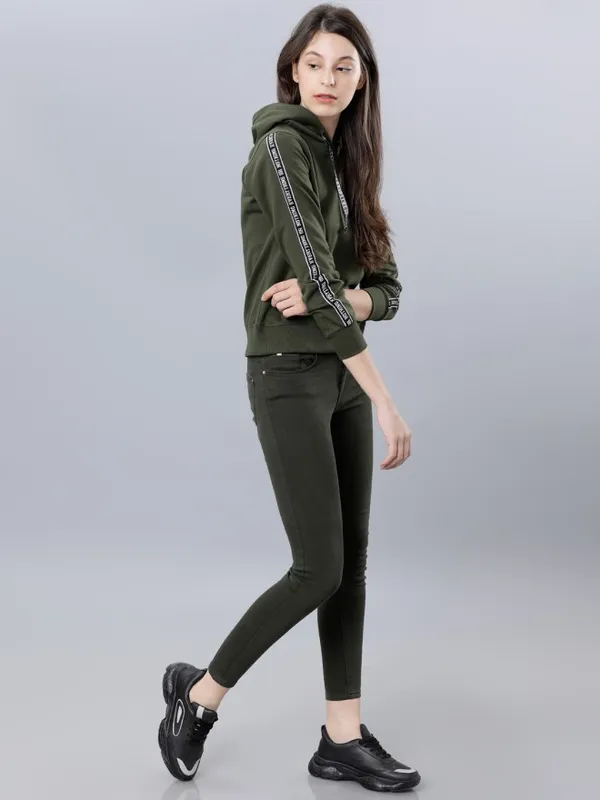 Tokyo Talkies Women Olive Solid Pullover Round Neck Sweatshirt