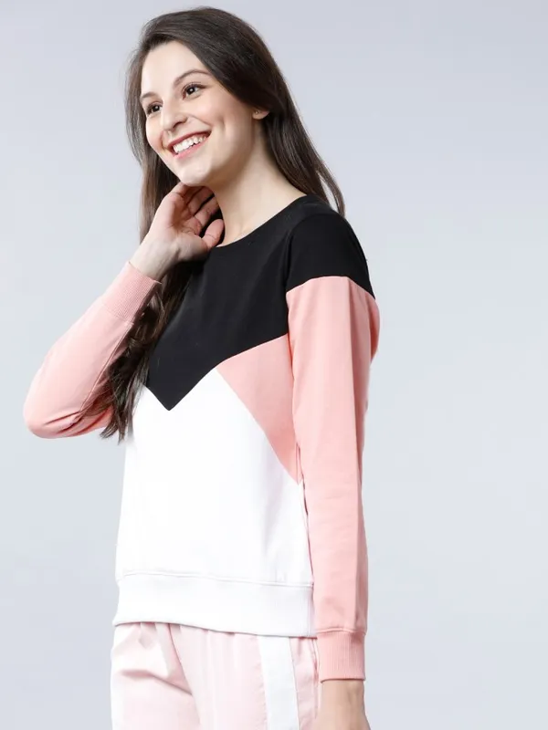 Women Solid Sweatshirt