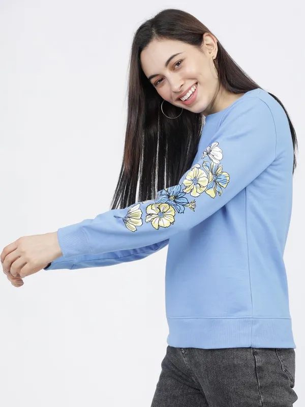 Tokyo Talkies Women Blue Embroidered Pullover Round Neck Sweatshirt