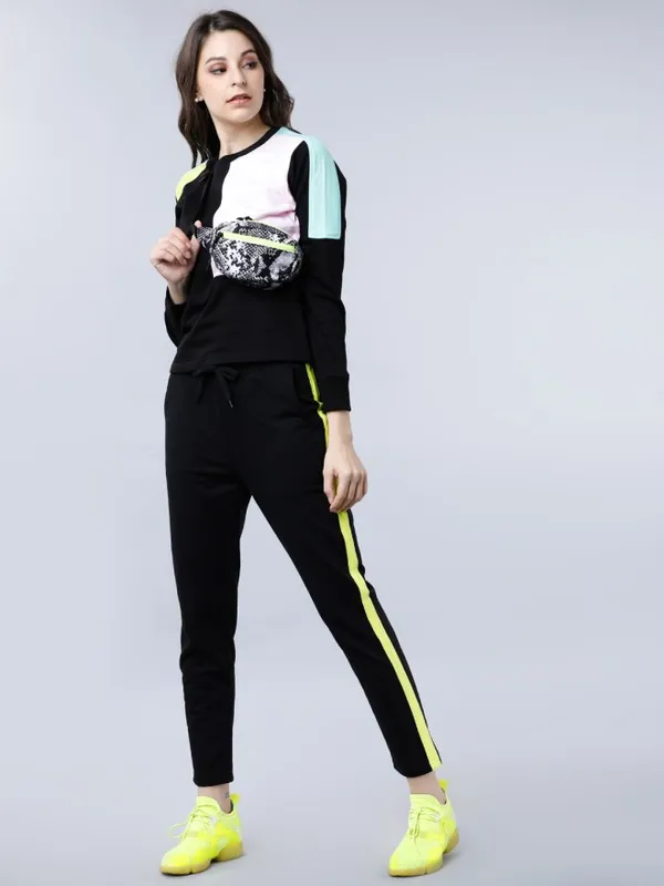 Women Colourblocked Sweatshirt