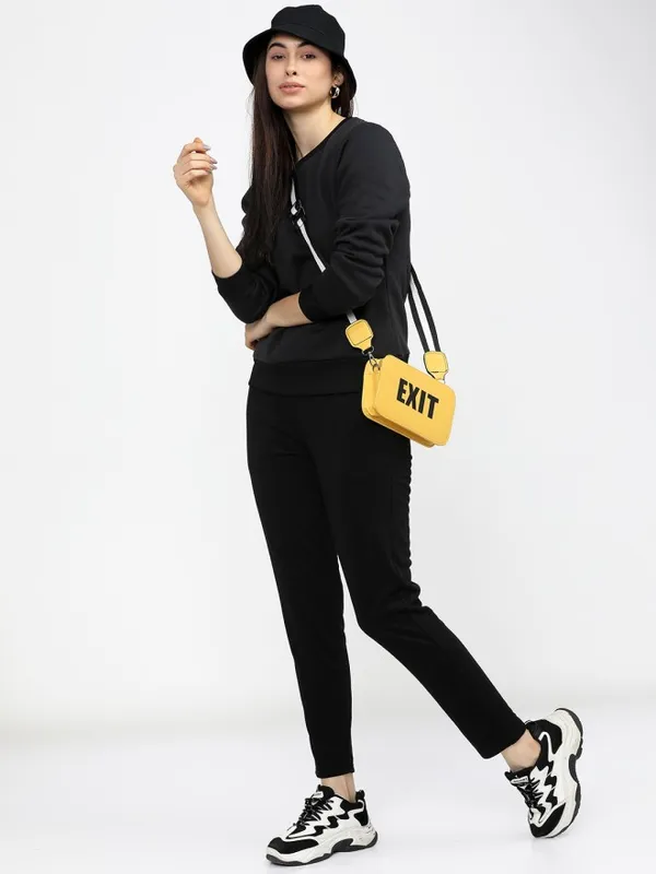 Tokyo Talkies Women Black Solid Pullover Round Neck Sweatshirt