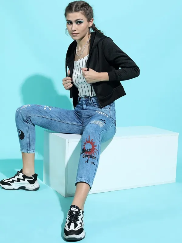 Women Solid Sweatshirt