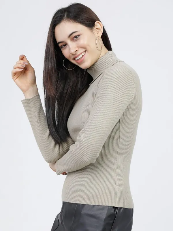 Women Solid Sweater