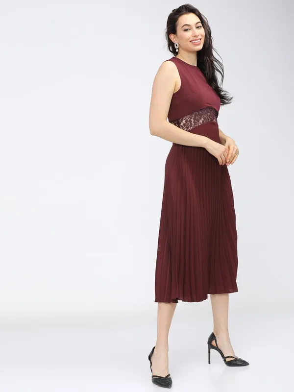 Tokyo Talkies Women Maroon Solid A-Line Dress