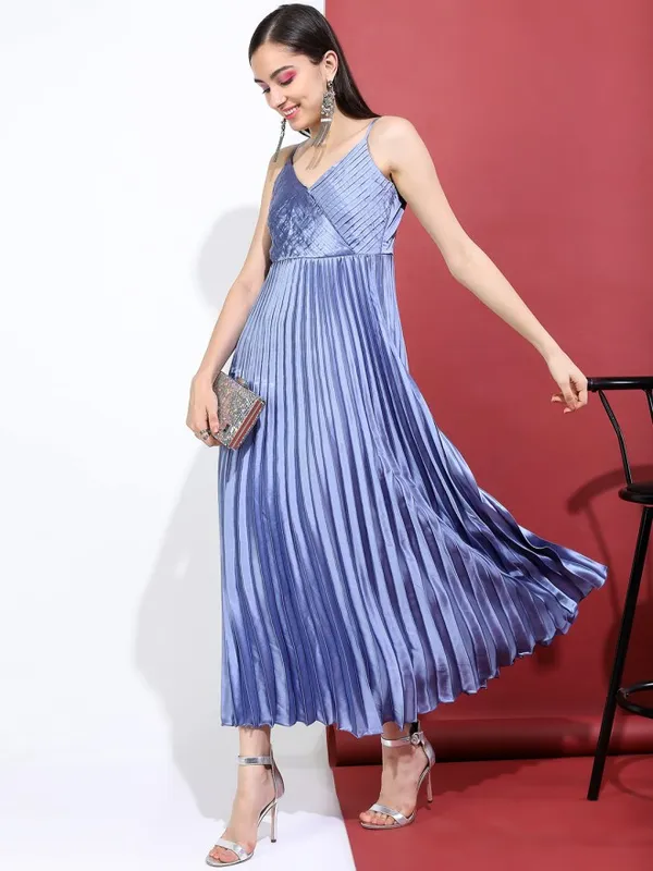 Tokyo Talkies Women Blue Solid Maxi Dress