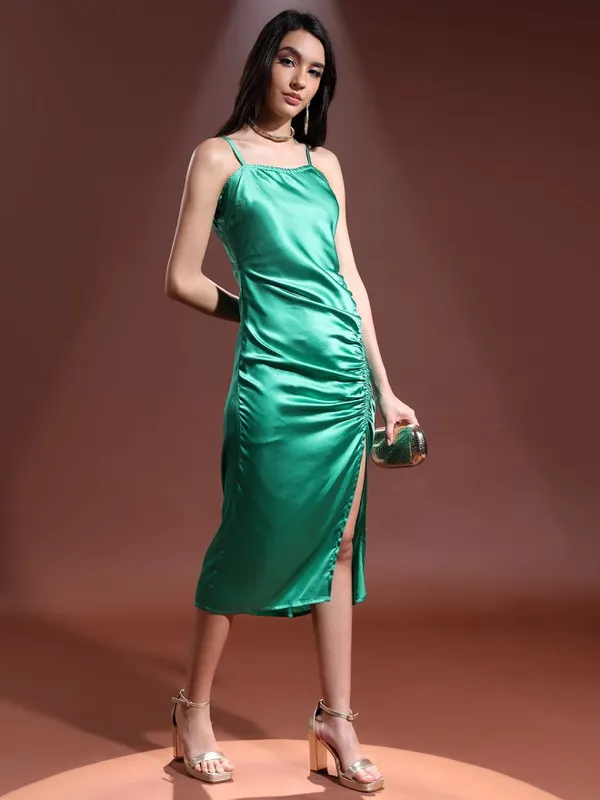 Tokyo Talkies Women Green Solid Wrap Dress