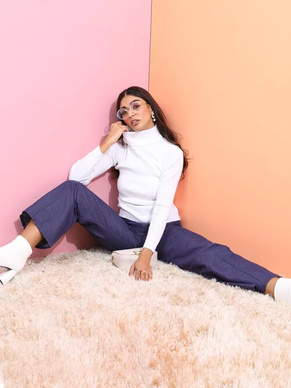 Tokyo Talkies Women White Turtle Neck Sweaters