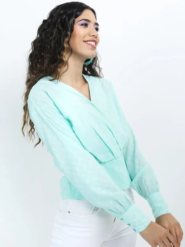 Tokyo Talkies Women Teal Solid Regular Top