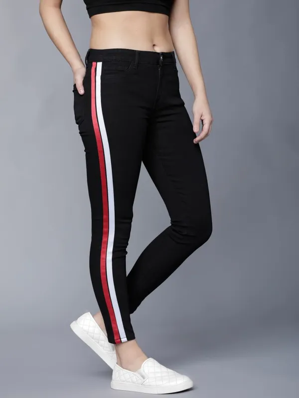 Tokyo Talkies Women Black Super Skinny Fit Stretchable Jeans