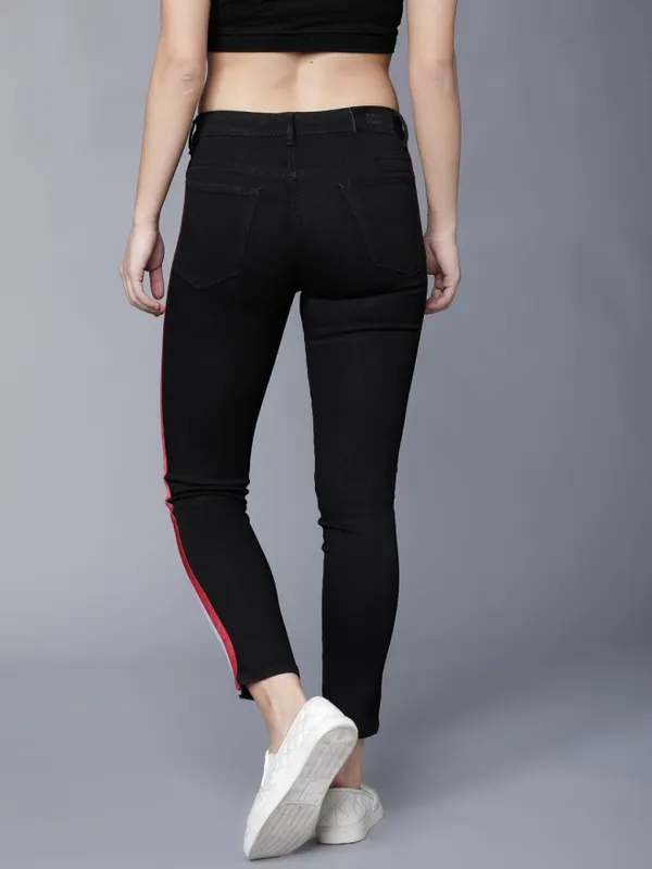 Tokyo Talkies Women Black Super Skinny Fit Stretchable Jeans