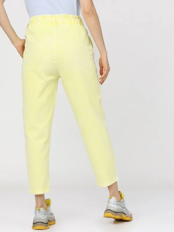 Tokyo Talkies Women Yellow Regular Fit Stretchable Jeans