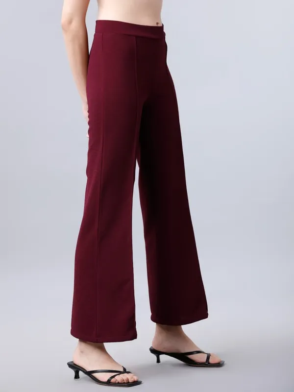 Tokyo Talkies Women Maroon Solid Regular Fit Casual Trouser