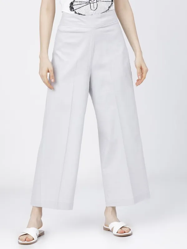 Tokyo Talkies Women Grey Solid Flared Parallel Trousers