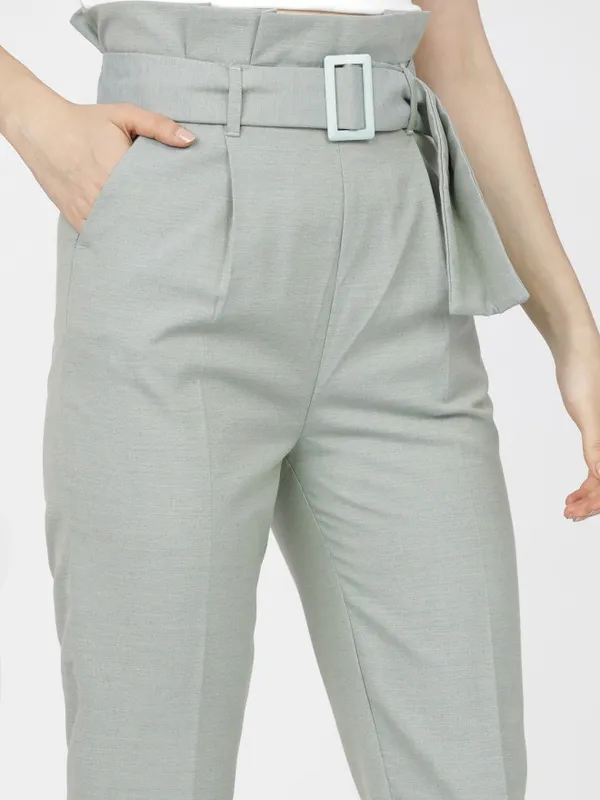Tokyo Talkies Women Green Solid Tapered Fit Casual Trouser