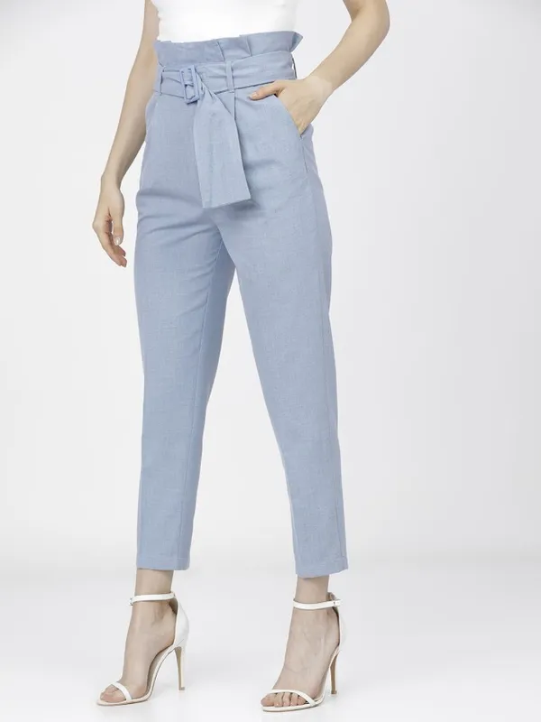 Tokyo Talkies Women Blue Solid Tapered Fit Casual Trouser