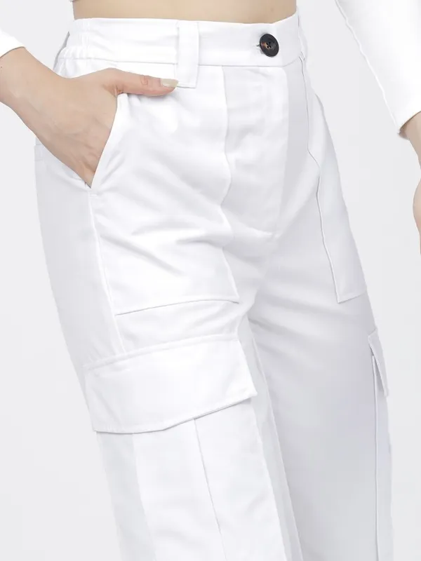 Tokyo Talkies Women White Solid Tapered Fit Cargos