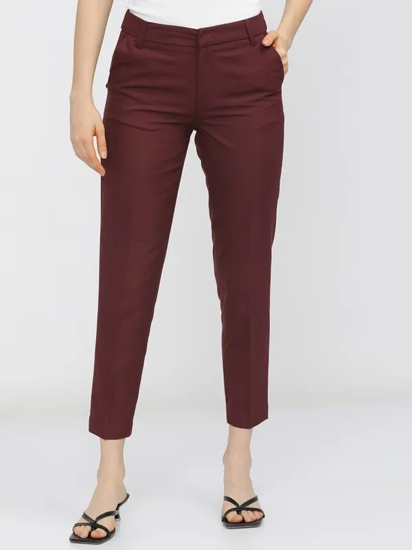 Tokyo Talkies Women Burgundy Solid Slim Fit Casual Trouser
