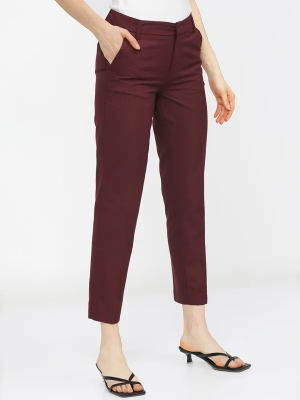 Tokyo Talkies Women Burgundy Solid Slim Fit Casual Trouser