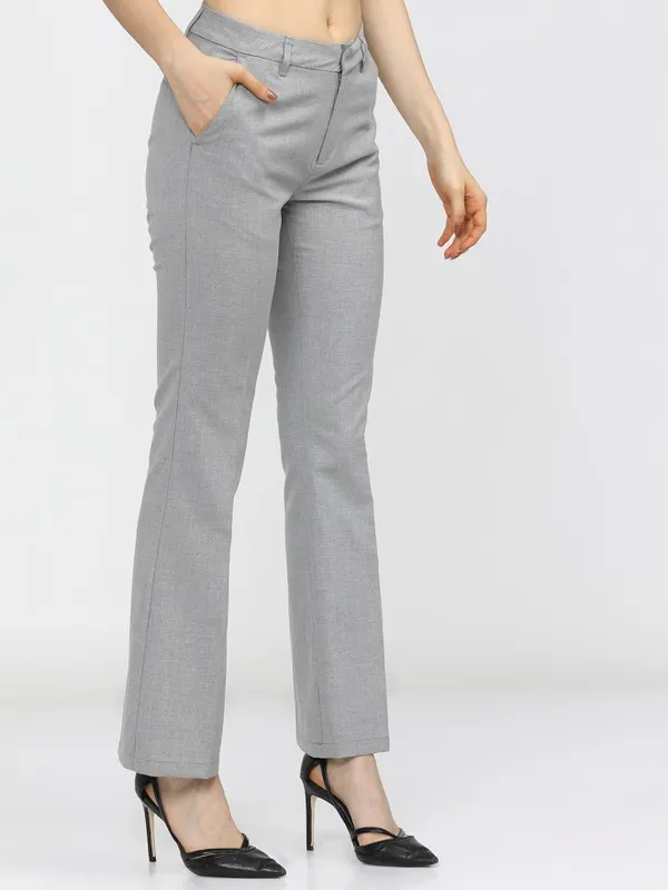 Tokyo Talkies Women Grey Solid Straight Fit Casual Trouser