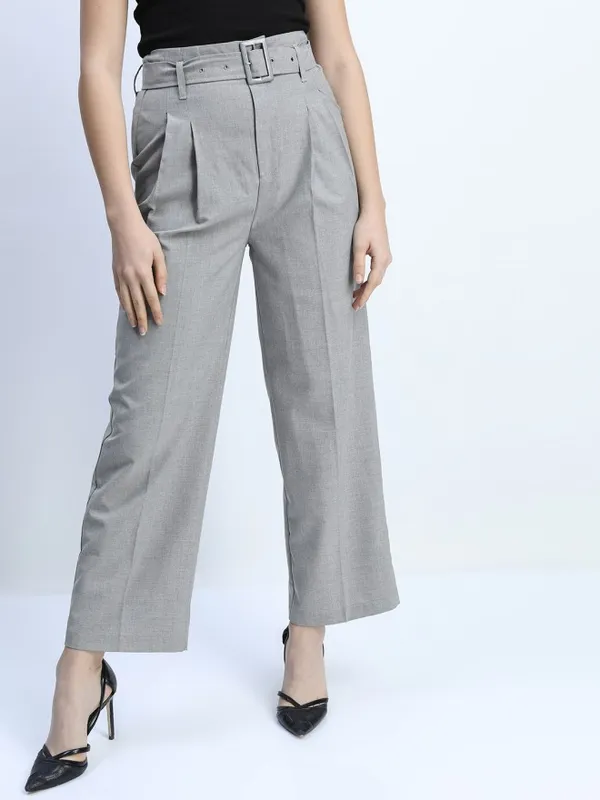 Tokyo Talkies Women Grey Solid Regular Fit Casual Trouser